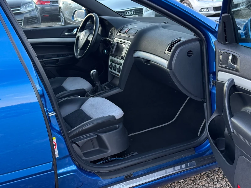 Skoda Octavia 2.0TDi 170к.с * VRS* * Навигация* , снимка 11 - Автомобили и джипове - 53118258