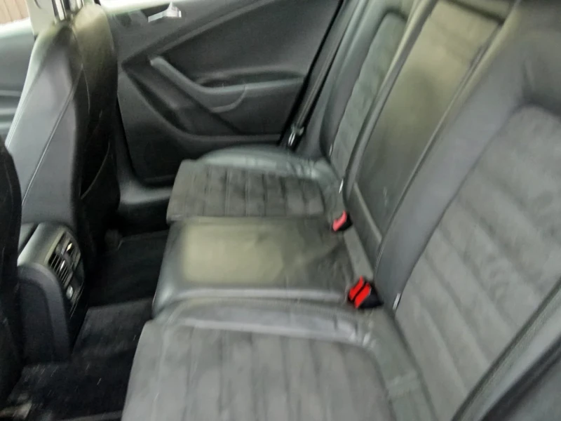 VW Passat, снимка 4 - Автомобили и джипове - 53145624