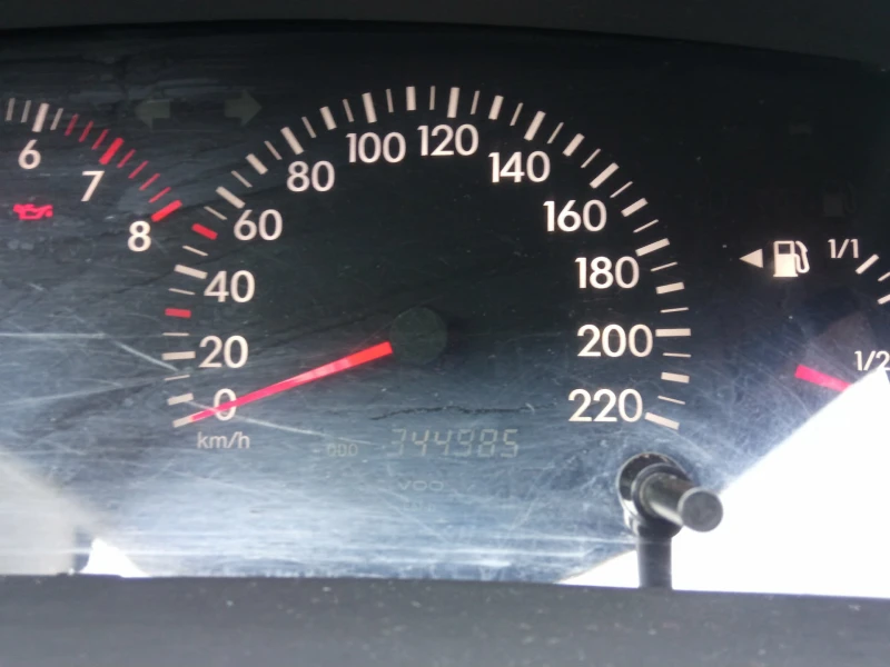 Toyota Corolla 1, .6 vvti, снимка 6 - Автомобили и джипове - 53176065