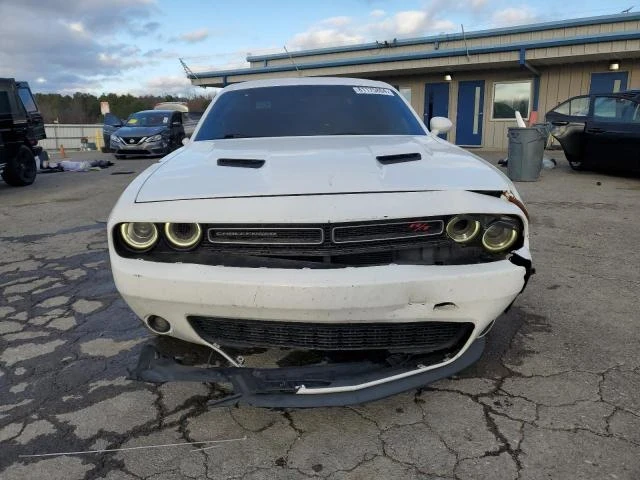 Dodge Challenger, снимка 2 - Автомобили и джипове - 48806830