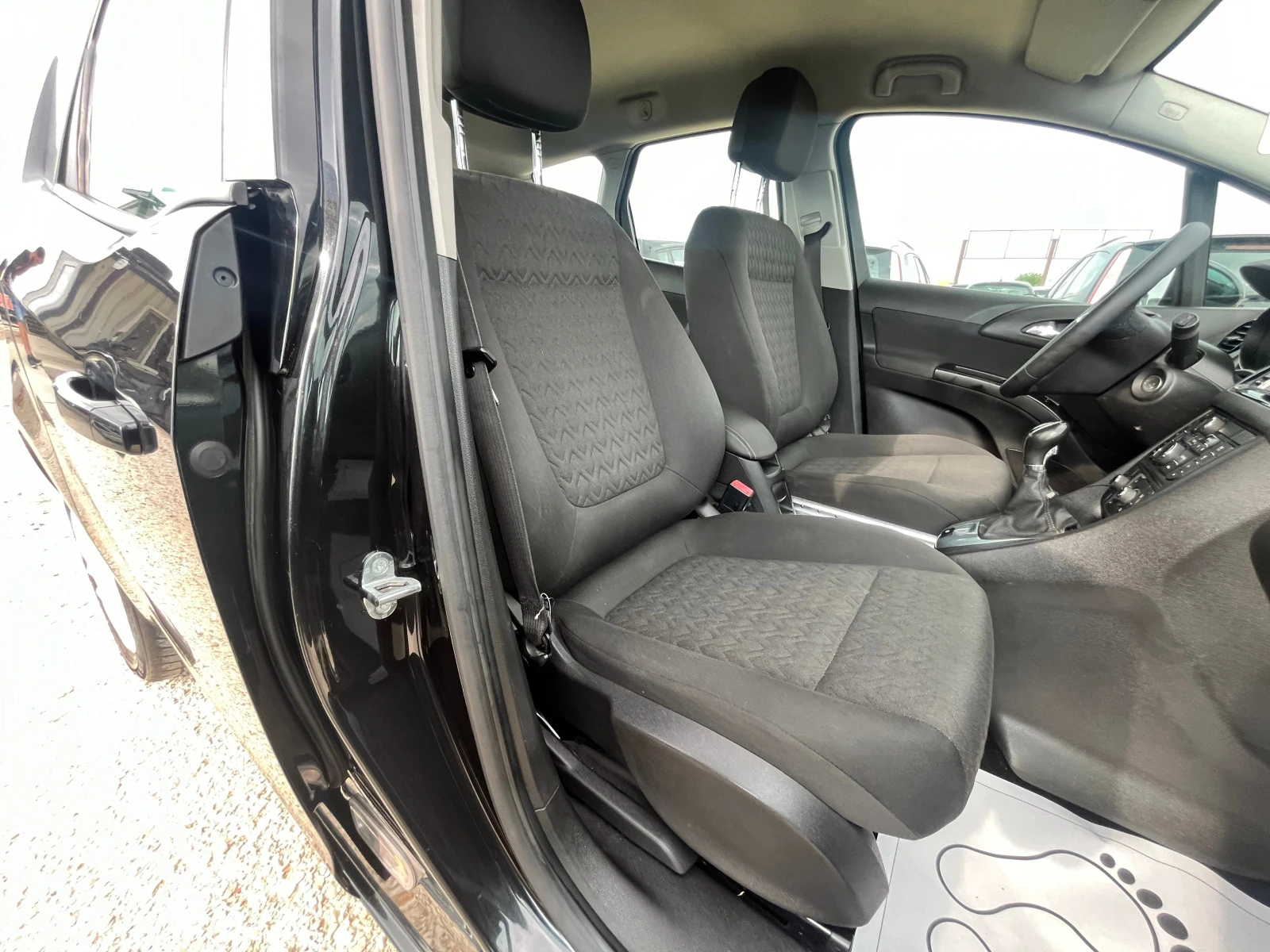 Opel Meriva 1.4i-120kc-, ЛИЗИНГ | Mobile.bg — изображение 11