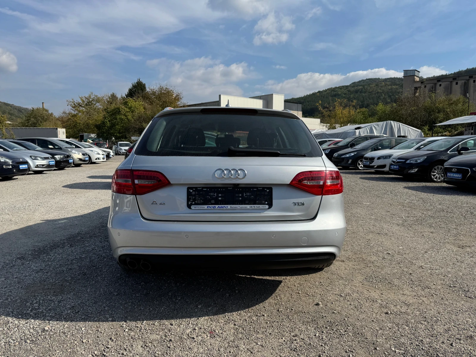 Audi A4 2.0TDI-143к.с-КАМЕРА-ПОДГРЕВ-ПАРКТР.-НАВИ.-LED  - изображение 7