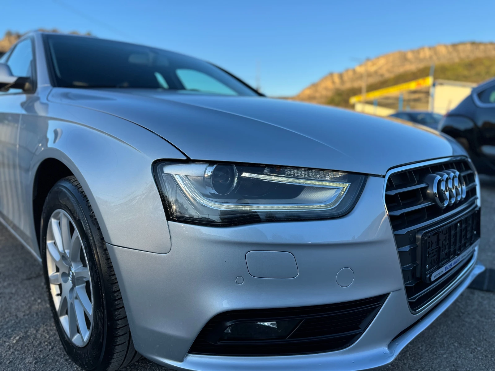 Audi A4 2.0TDI-143к.с-КАМЕРА-ПОДГРЕВ-ПАРКТР.-НАВИ.-LED  - изображение 9