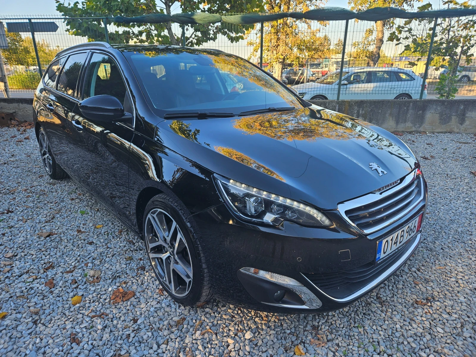 Peugeot 308 2.0 HDI  Allure  Автомат - изображение 3