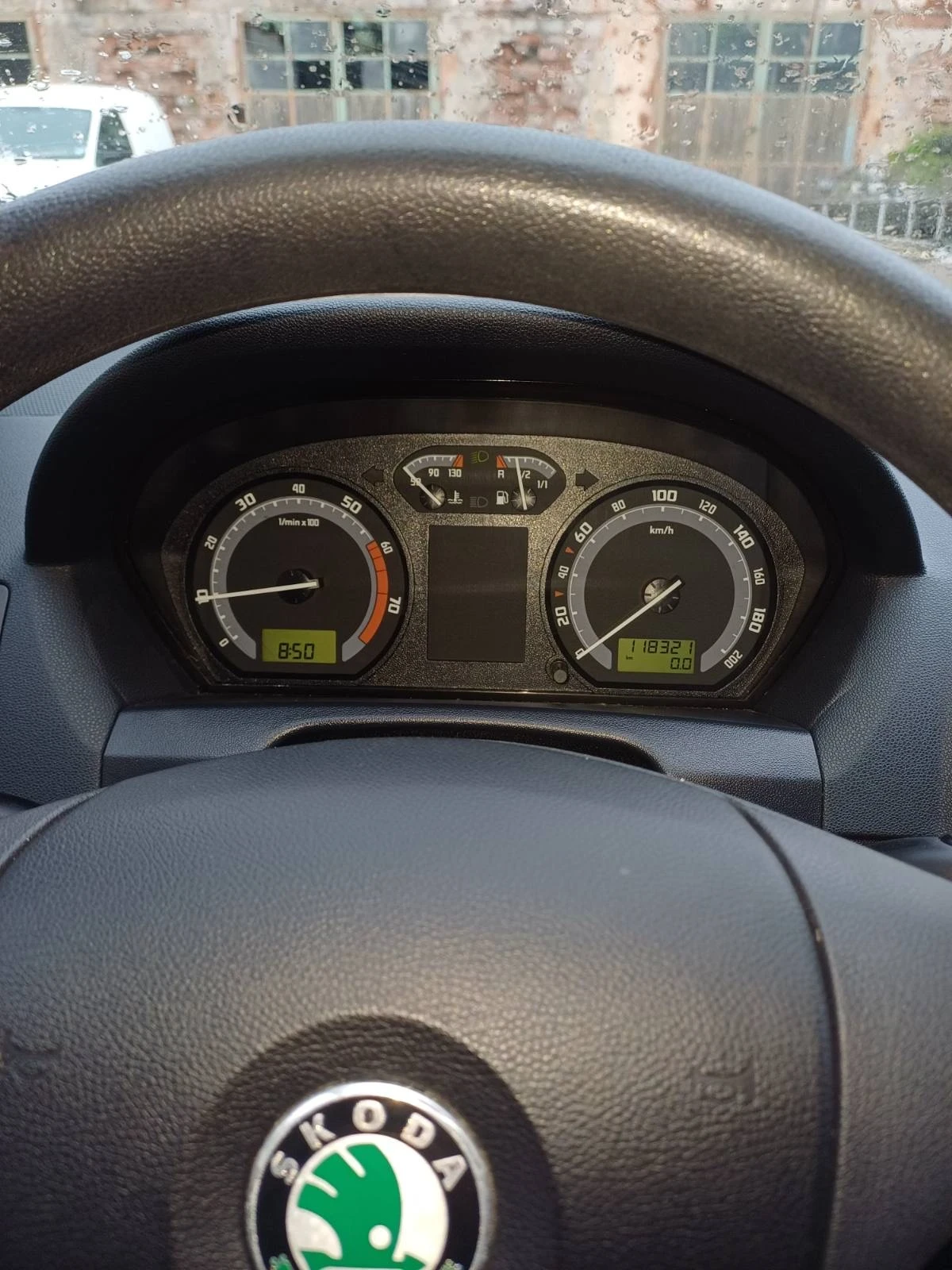 Skoda Fabia  - изображение 8