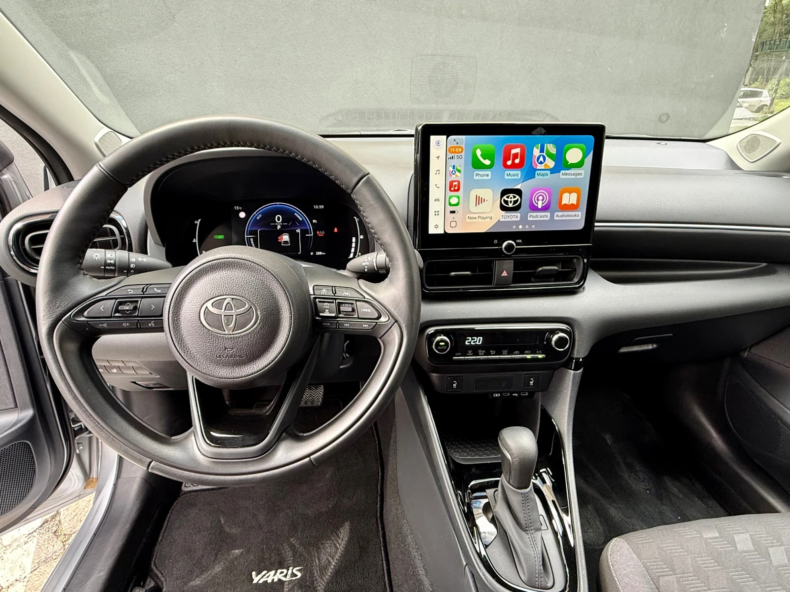 Toyota Yaris  - изображение 7