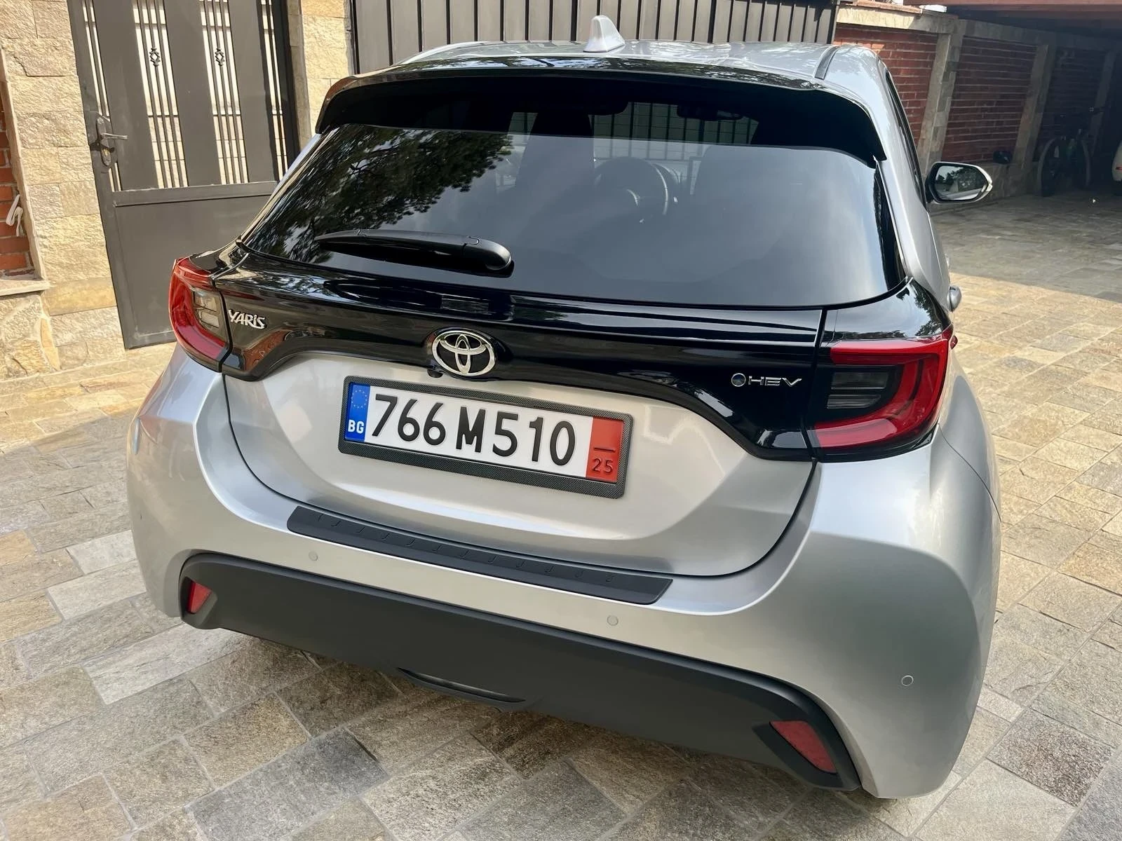 Toyota Yaris  - изображение 3
