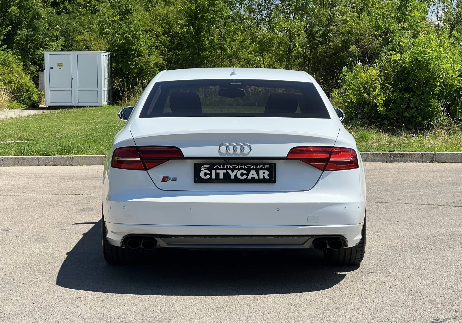 Audi S8 4.0 TFSI/CARBON/MATRIX/NIGHT VISION/BOSE/HEAD UP/ - изображение 5