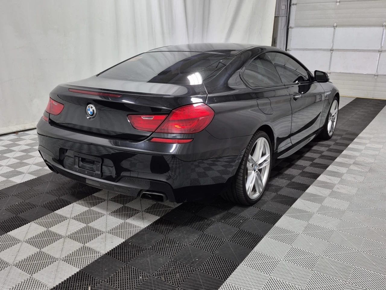 BMW 650 * CARFAX * АВТО КРЕДИТ * ЦЕНА ДО БГ! - изображение 6
