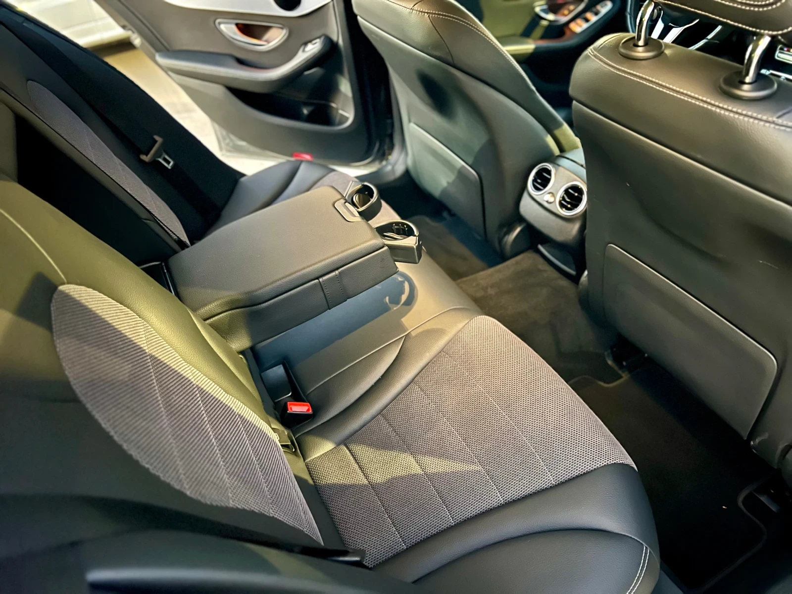 Mercedes-Benz C 220 9G-TRONIC / SPORT PLUS / DIGITAL COCKPIT / ������ | Mobile.bg � ����������� 13