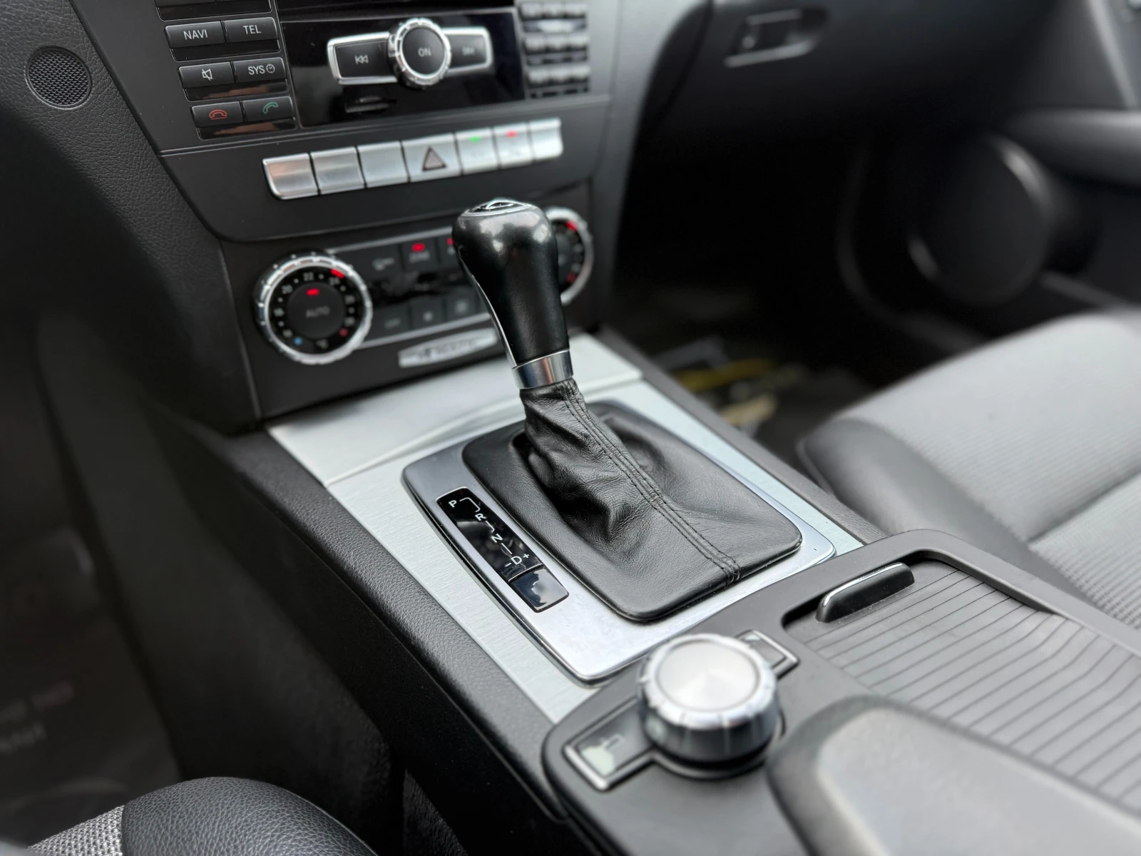 Mercedes-Benz C 250 6 ������ ��������/4 Matic 204�.�. Facelift  | Mobile.bg � ����������� 11