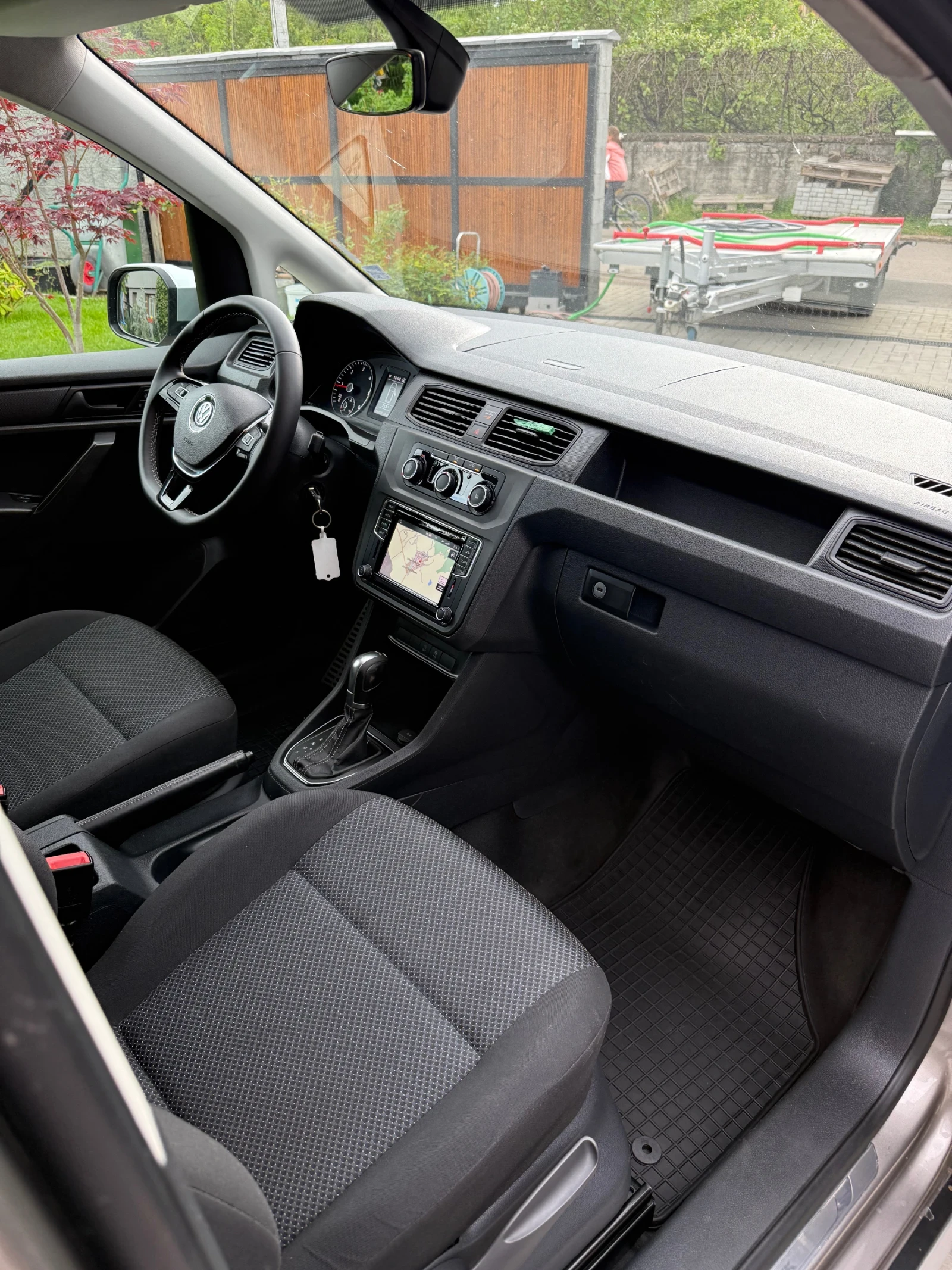 VW Caddy Alltrack 4х4 2.0 TDi 150 PS DSG Navi  - изображение 7