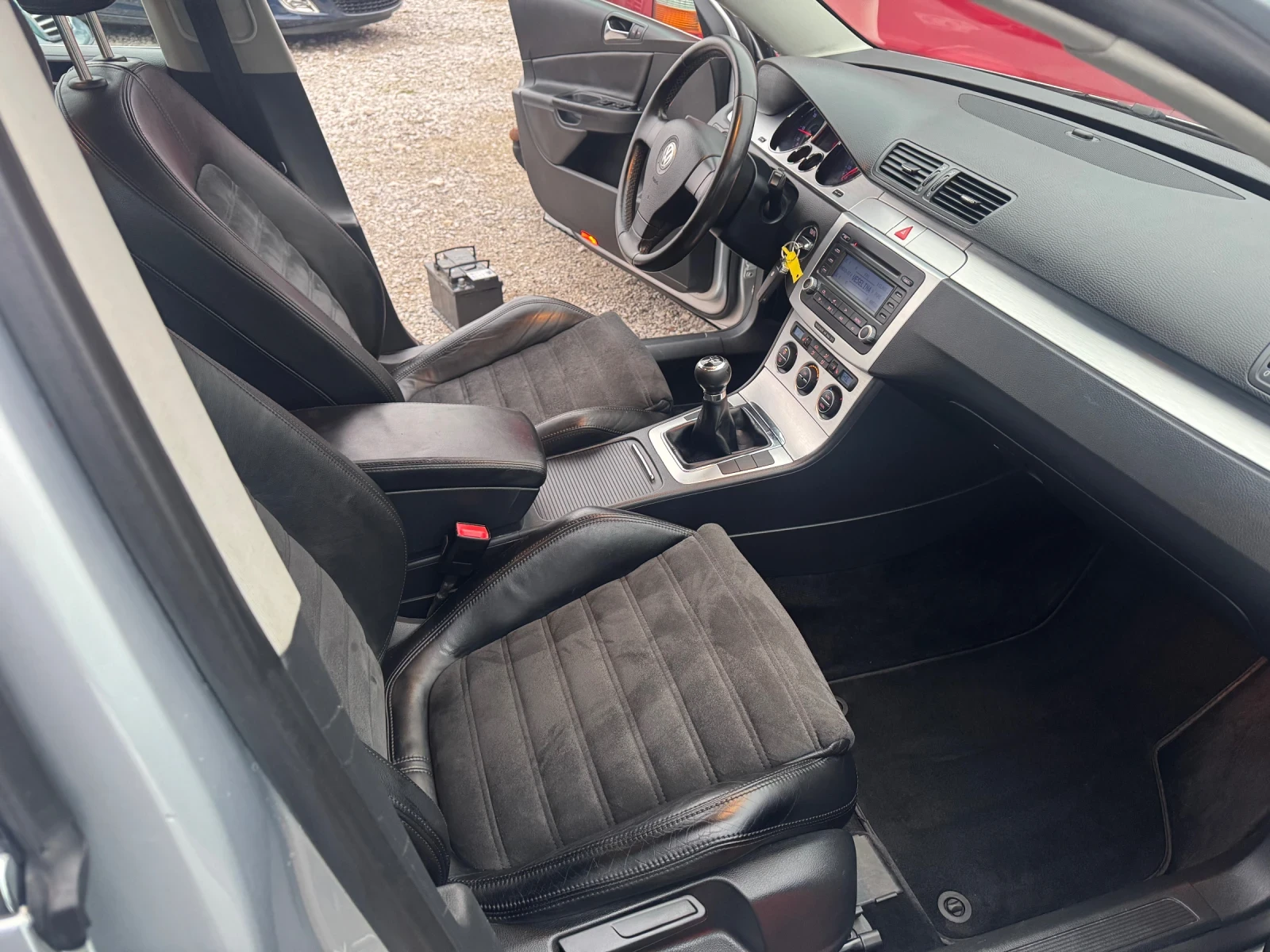 VW Passat 1.9TDI HIGHLINE KLIMATR 157000km - изображение 10