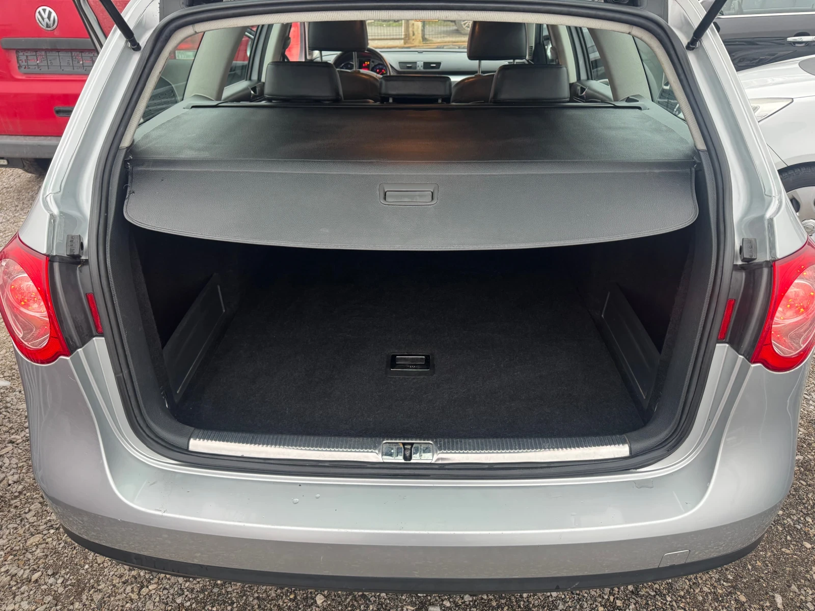 VW Passat 1.9TDI HIGHLINE KLIMATR 157000km - изображение 9