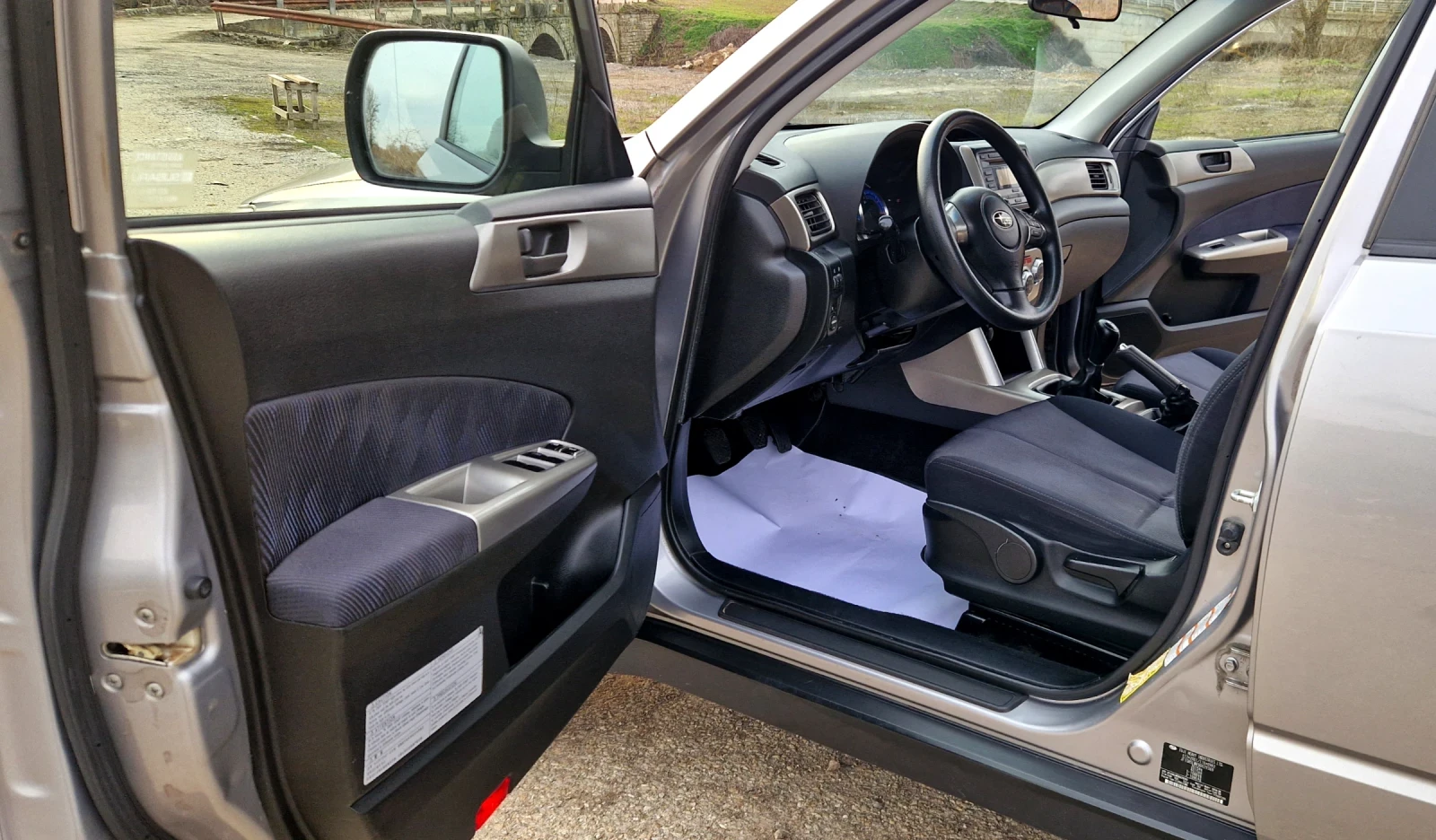 Subaru Forester 2.0  бензин 150КН  2010г ТОП , снимка 8 - Автомобили и джипове - 53713687