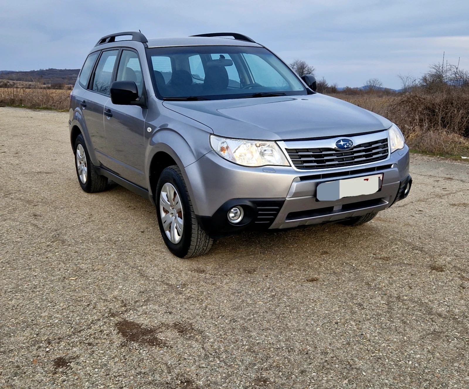 Subaru Forester 2.0  бензин 150КН  2010г ТОП , снимка 2 - Автомобили и джипове - 53713687