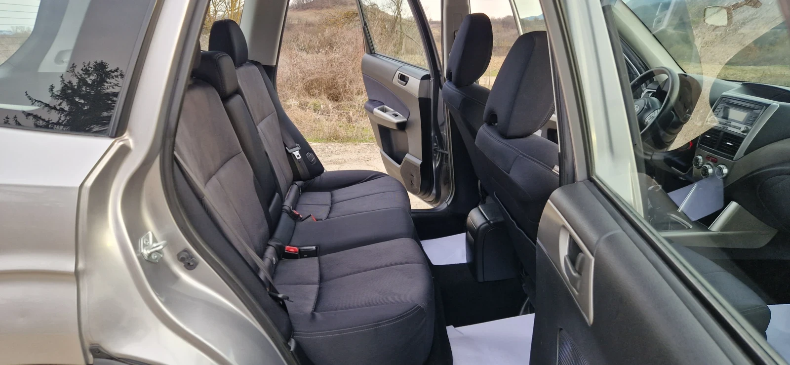 Subaru Forester 2.0  бензин 150КН  2010г ТОП , снимка 14 - Автомобили и джипове - 53713687