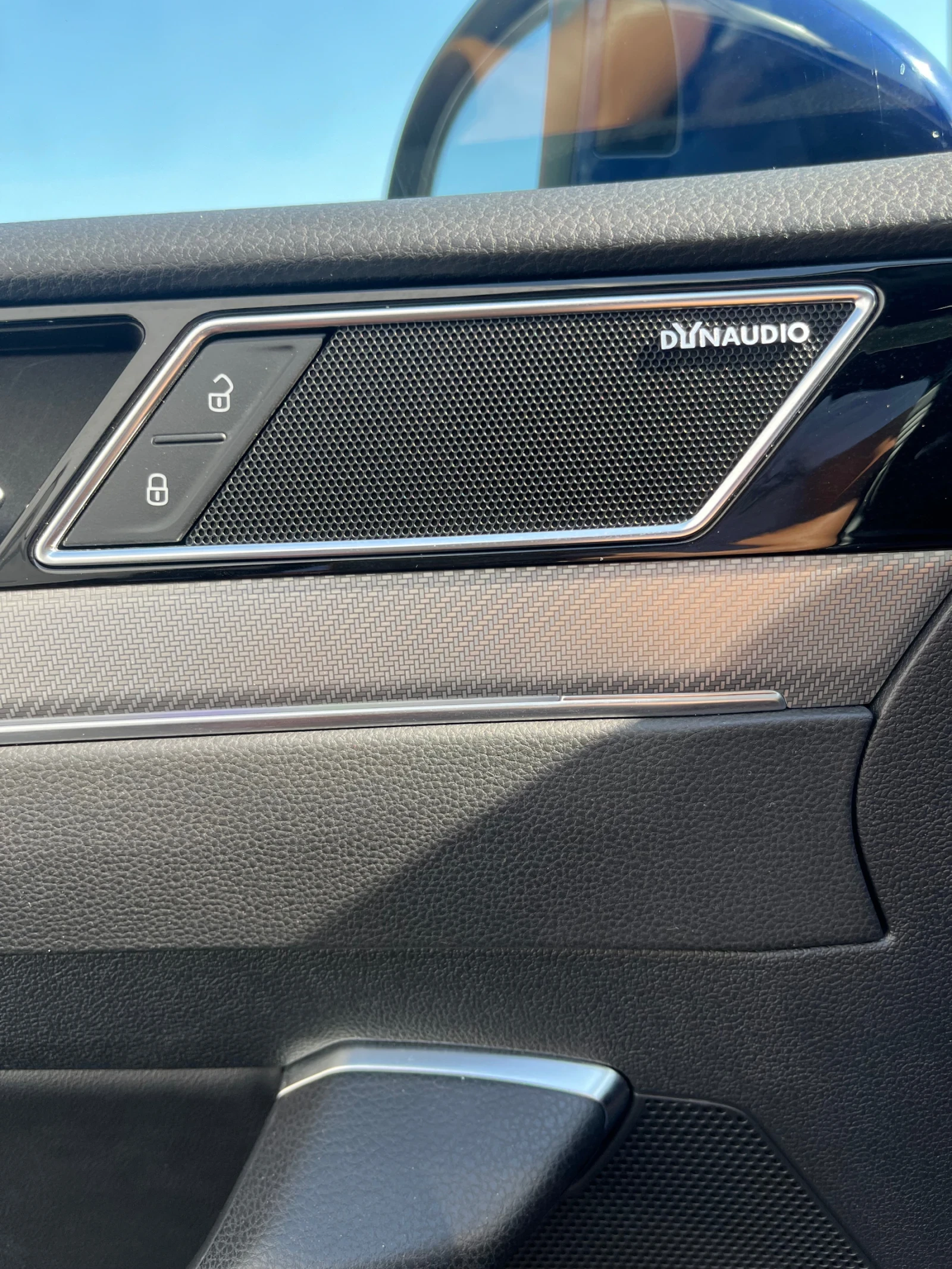 VW Arteon R-line 4x4 113000 км* Head-up* ПЕЧКА * 360 , снимка 6 - Автомобили и джипове - 54174164