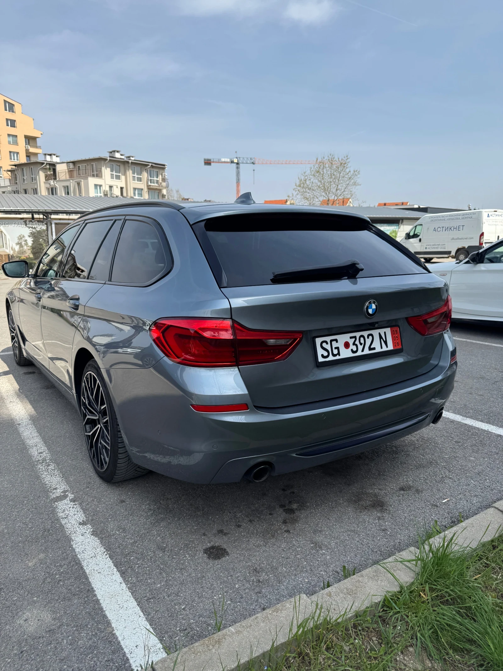 BMW 520 G31, снимка 10 - Автомобили и джипове - 54180390