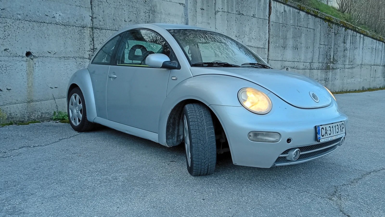 VW Beetle 1.8T, снимка 4 - Автомобили и джипове - 54316262
