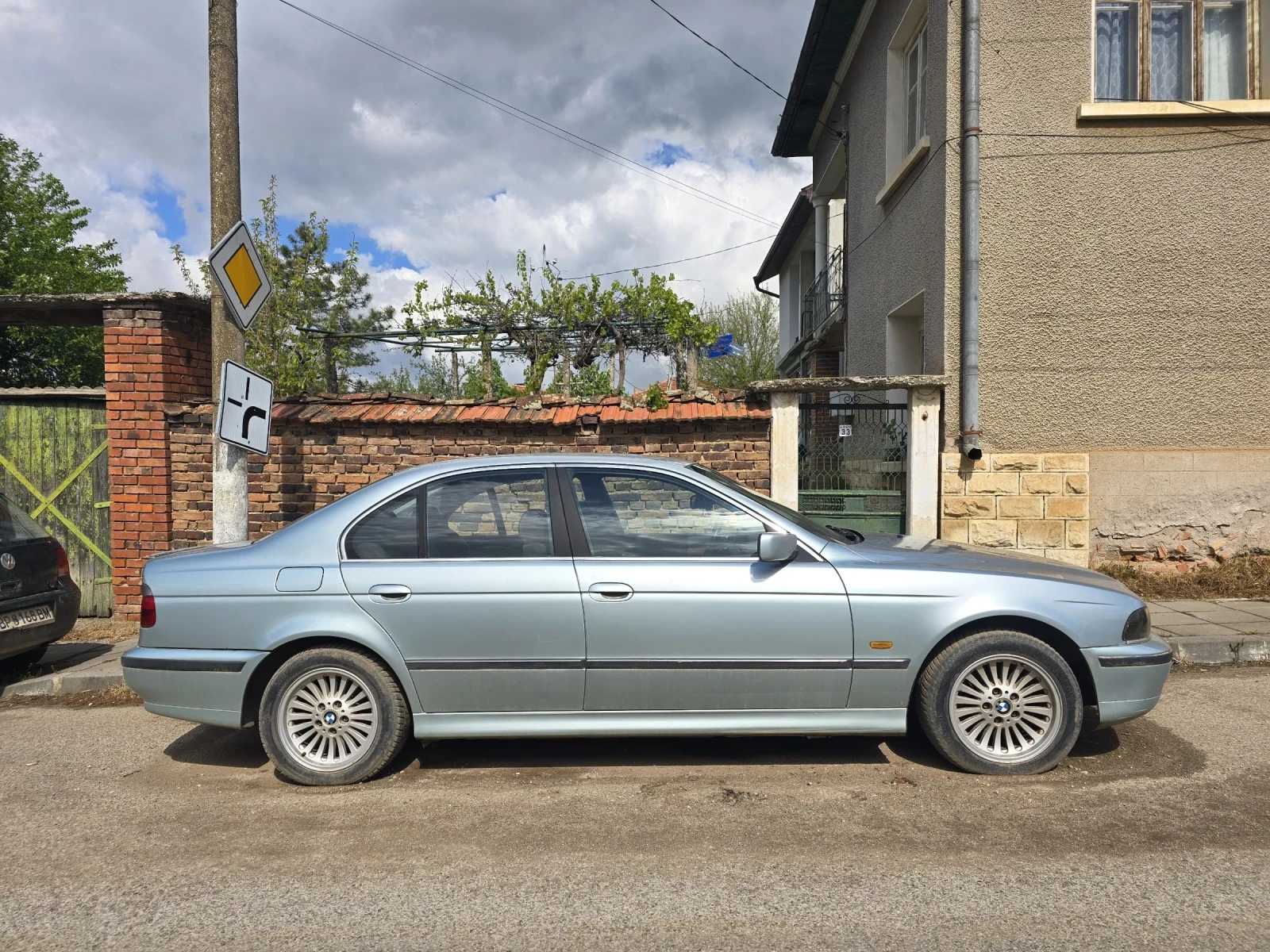 BMW 520 I, снимка 3 - Автомобили и джипове - 54449854