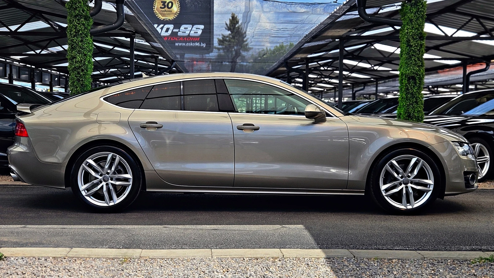 Audi A7 S-LINE/FULL LED/360CAMERA/DISTR/ПОДГРЕВ/AIR/ПАМЕТ, снимка 4 - Автомобили и джипове - 54621075
