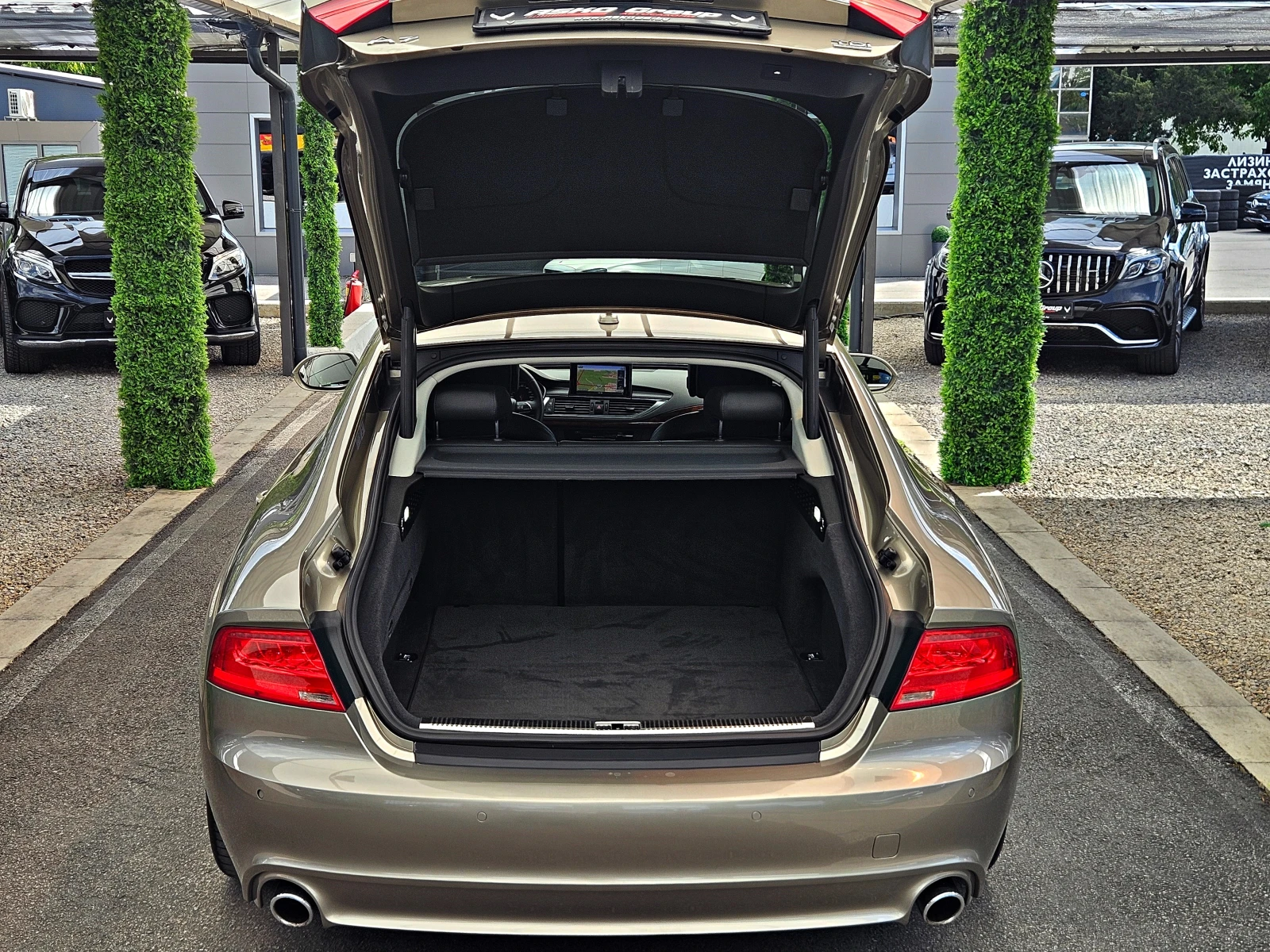 Audi A7 S-LINE/FULL LED/360CAMERA/DISTR/ПОДГРЕВ/AIR/ПАМЕТ, снимка 8 - Автомобили и джипове - 54621075