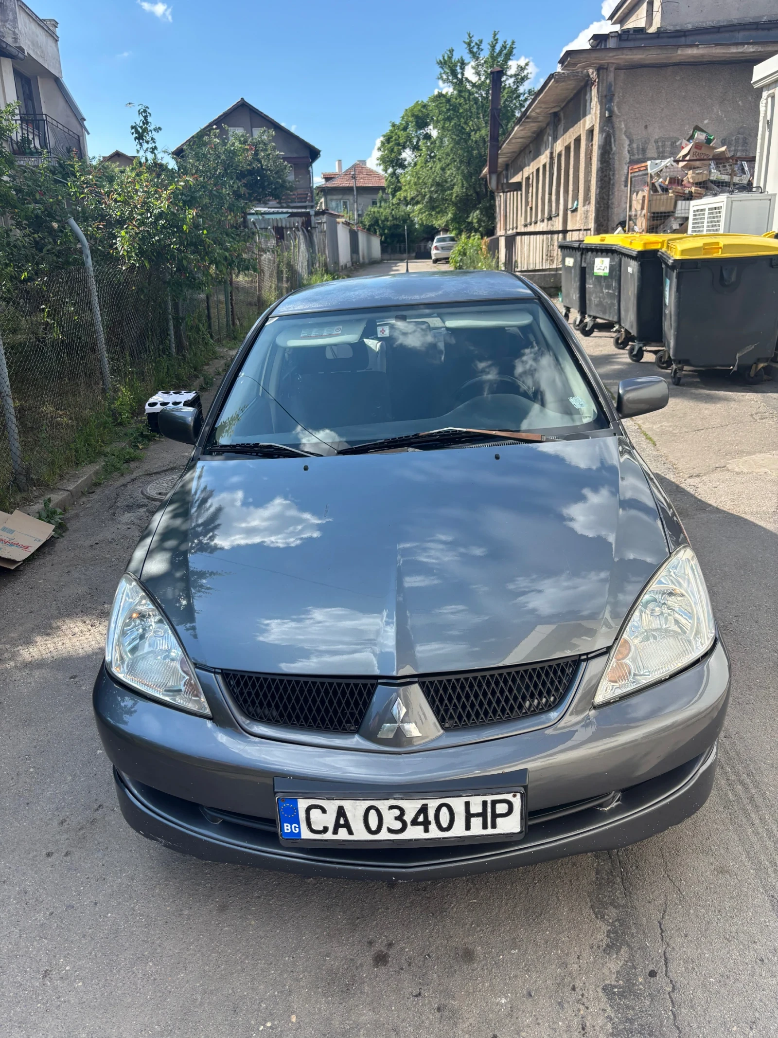 Mitsubishi Lancer