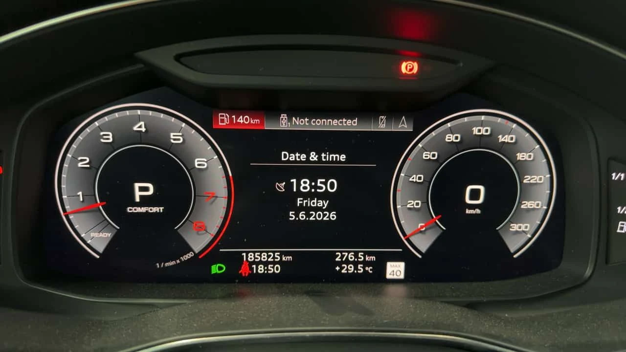 Audi A6 TECHNIK S-LINE| DISTRONIC| HUD| B&O| PANO| , снимка 8 - Автомобили и джипове - 54838697