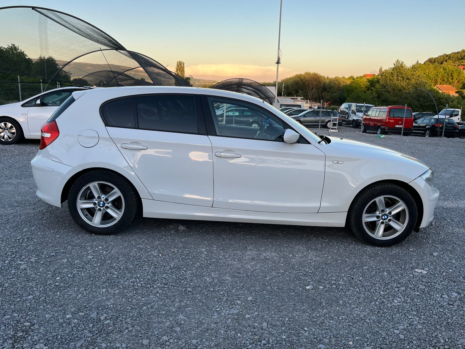 BMW 118 D navi, снимка 7 - Автомобили и джипове - 54853423