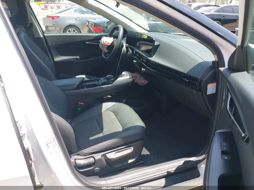 Kia EV6 Light Rwd, снимка 5 - Автомобили и джипове - 54906832