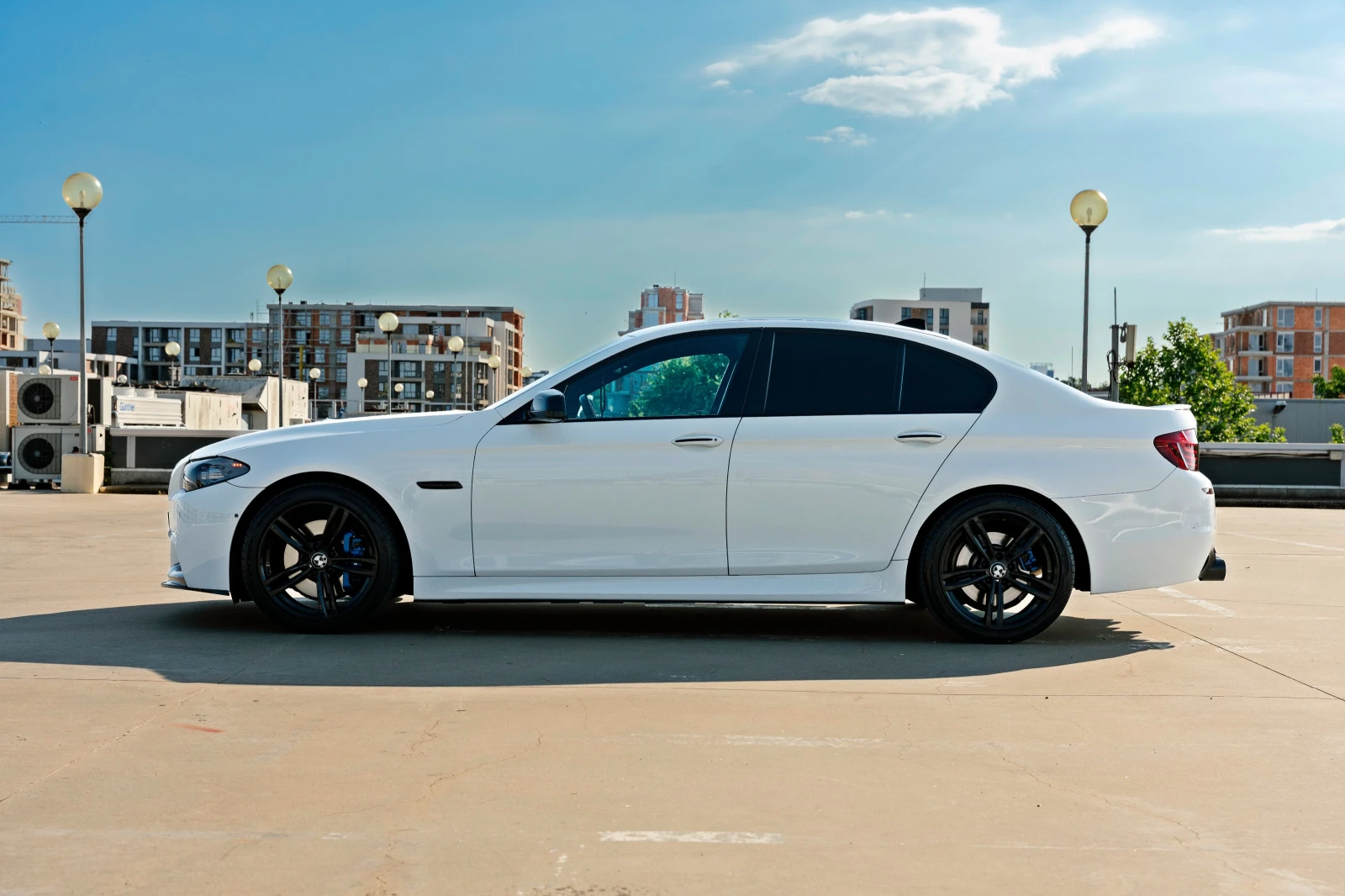 BMW 530 2.5* M PERF* COMFORT* SOFT CLOSE* 360CAM* SHADOW L, снимка 7 - Автомобили и джипове - 55077652
