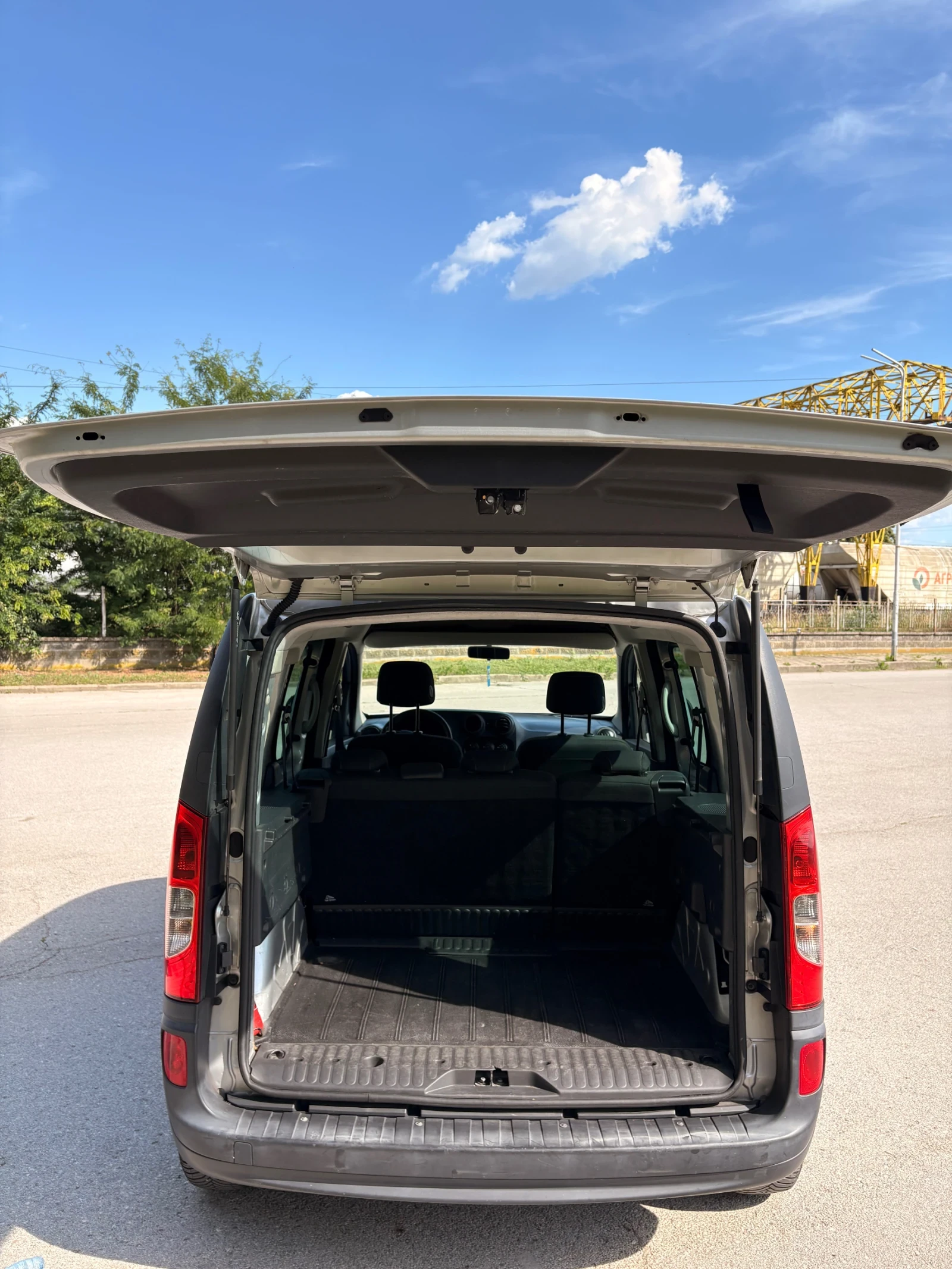 Mercedes-Benz Citan 109 CDI TOURER, снимка 9 - Автомобили и джипове - 55101205