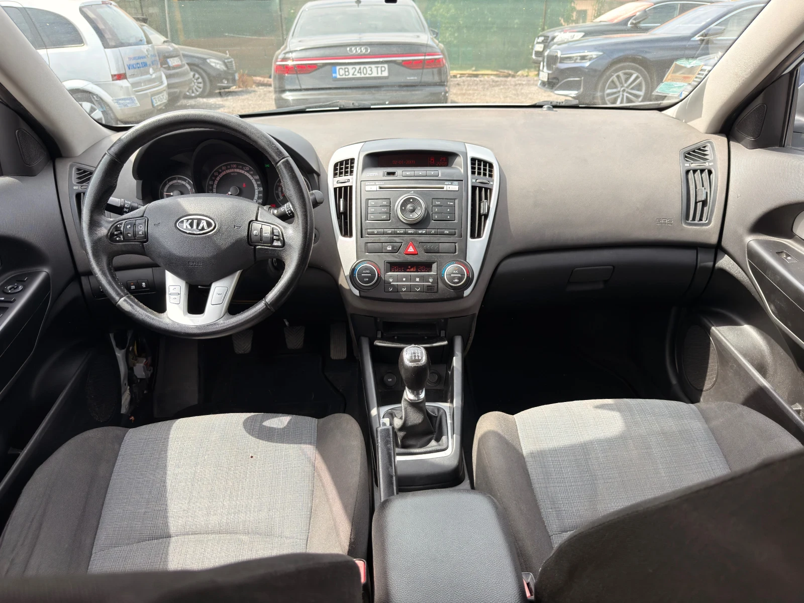 Kia Ceed Eco Dinamics, снимка 10 - Автомобили и джипове - 55190732
