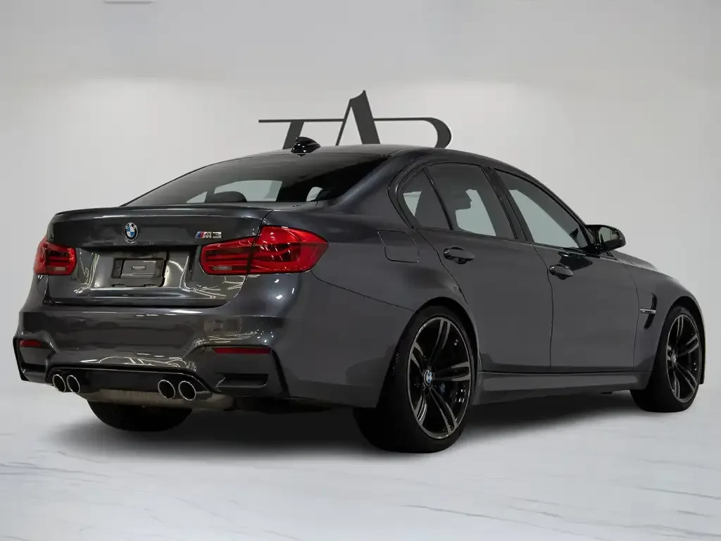 BMW M3 F80 | Harman Kardon | 19" M, снимка 3 - Автомобили и джипове - 55902888