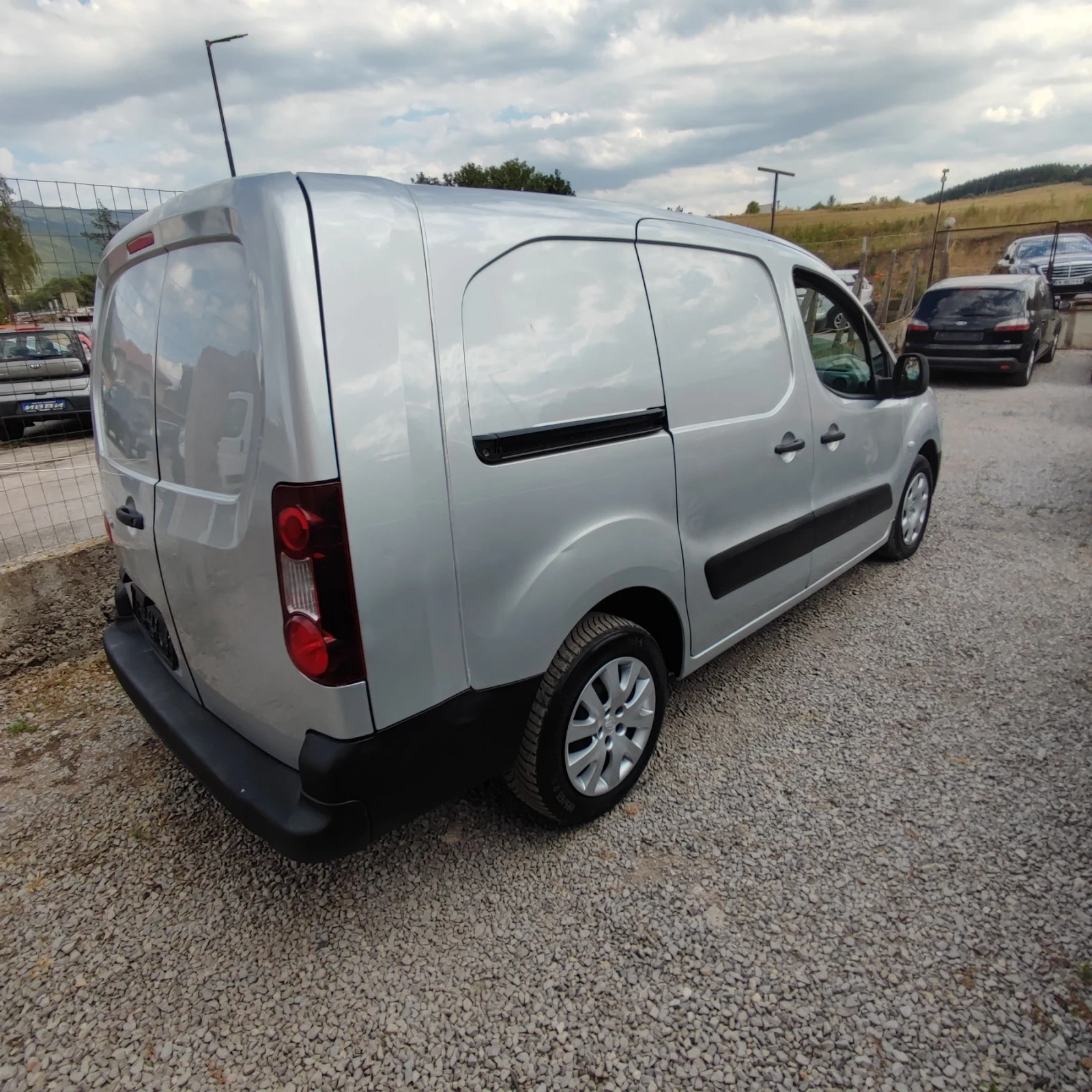 Peugeot Partner 1.6HDI* MAXI* FACE* , снимка 5 - Автомобили и джипове - 55929032