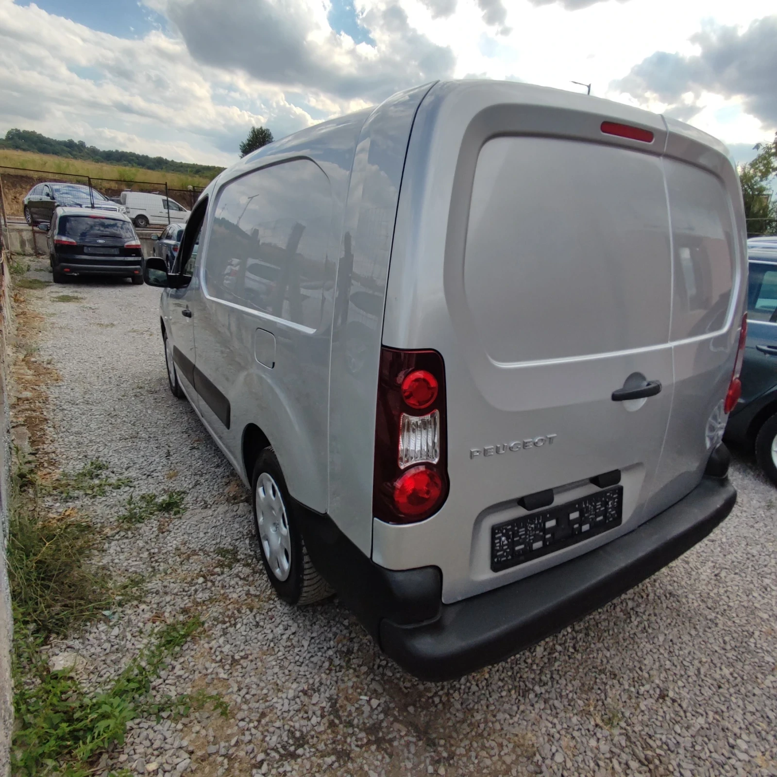 Peugeot Partner 1.6HDI* MAXI* FACE* , снимка 7 - Автомобили и джипове - 55929032