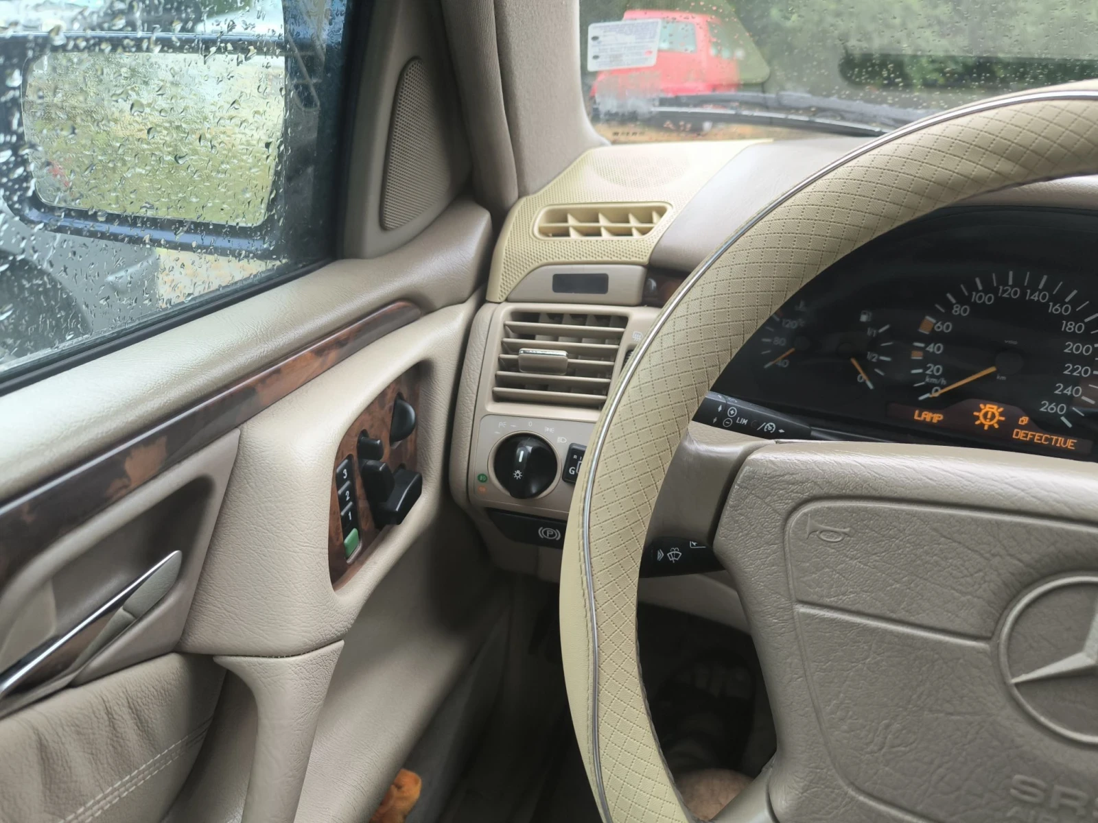 Mercedes-Benz E 280 4matic , снимка 7 - Автомобили и джипове - 56057259