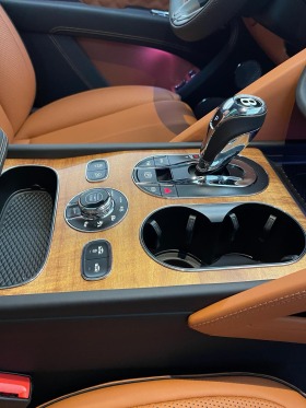 Bentley Bentayga Azure V8-HOB!!!, снимка 10 - Автомобили и джипове - 44556738