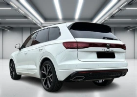 Обява за продажба на VW Touareg 3.0 TDI 4Motion = R-line= Black Style Гаранция ~ 180 600 лв. - изображение 1