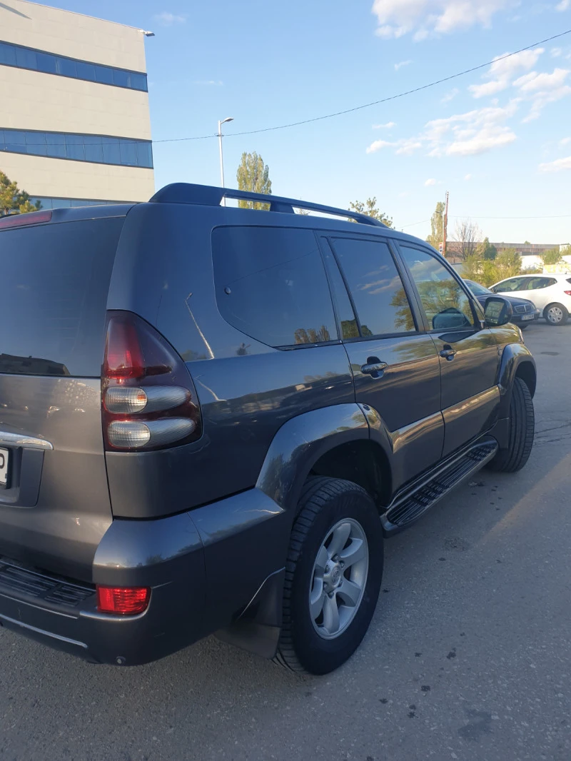 Toyota Land cruiser, снимка 4 - Автомобили и джипове - 47493359