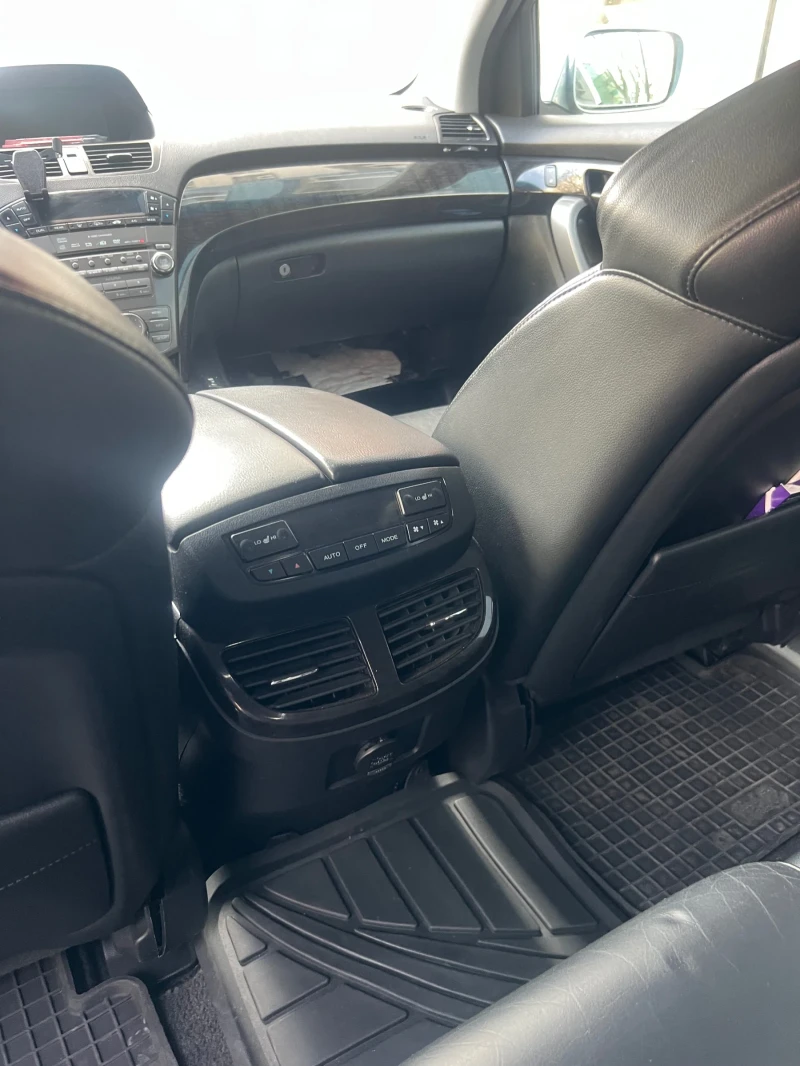 Acura Mdx, снимка 8 - Автомобили и джипове - 49515936