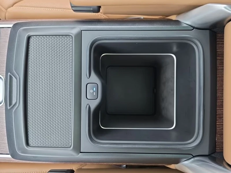 Land Rover Range rover LWB P460e Autobiography, снимка 11 - Автомобили и джипове - 53035142