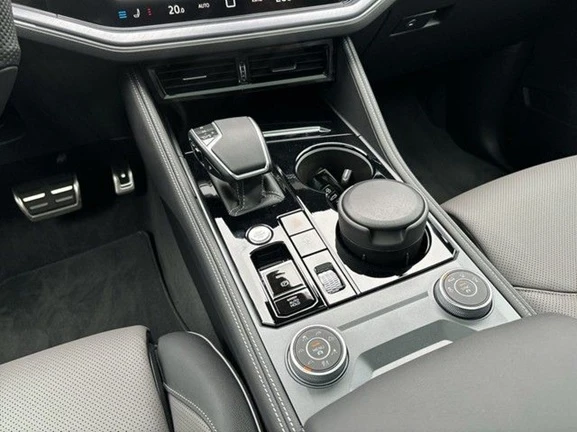 VW Touareg 3.0 TDI 4Motion = R-line= Black Style Гаранция - изображение 8
