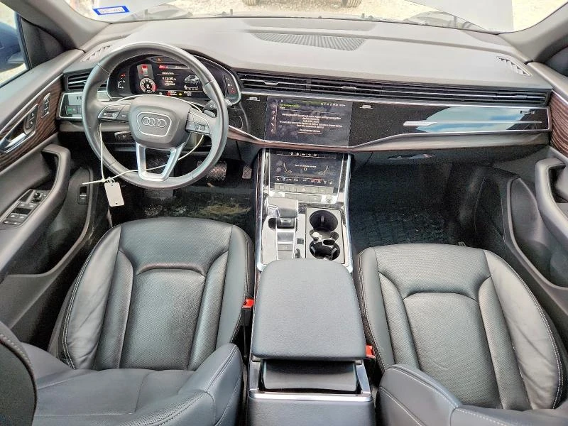 Audi Q8 PREMIUM PLUS S-LINE| MATRIX| DISTRONIC| BANG&OLUFS, снимка 8 - Автомобили и джипове - 54705628