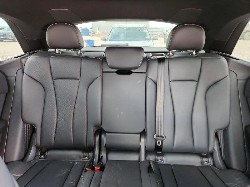Audi Q8 PREMIUM PLUS S-LINE| MATRIX| DISTRONIC| BANG&OLUFS, снимка 10 - Автомобили и джипове - 54705628