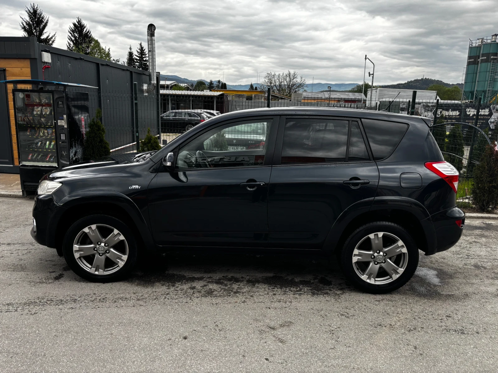 Toyota Rav4  - изображение 2