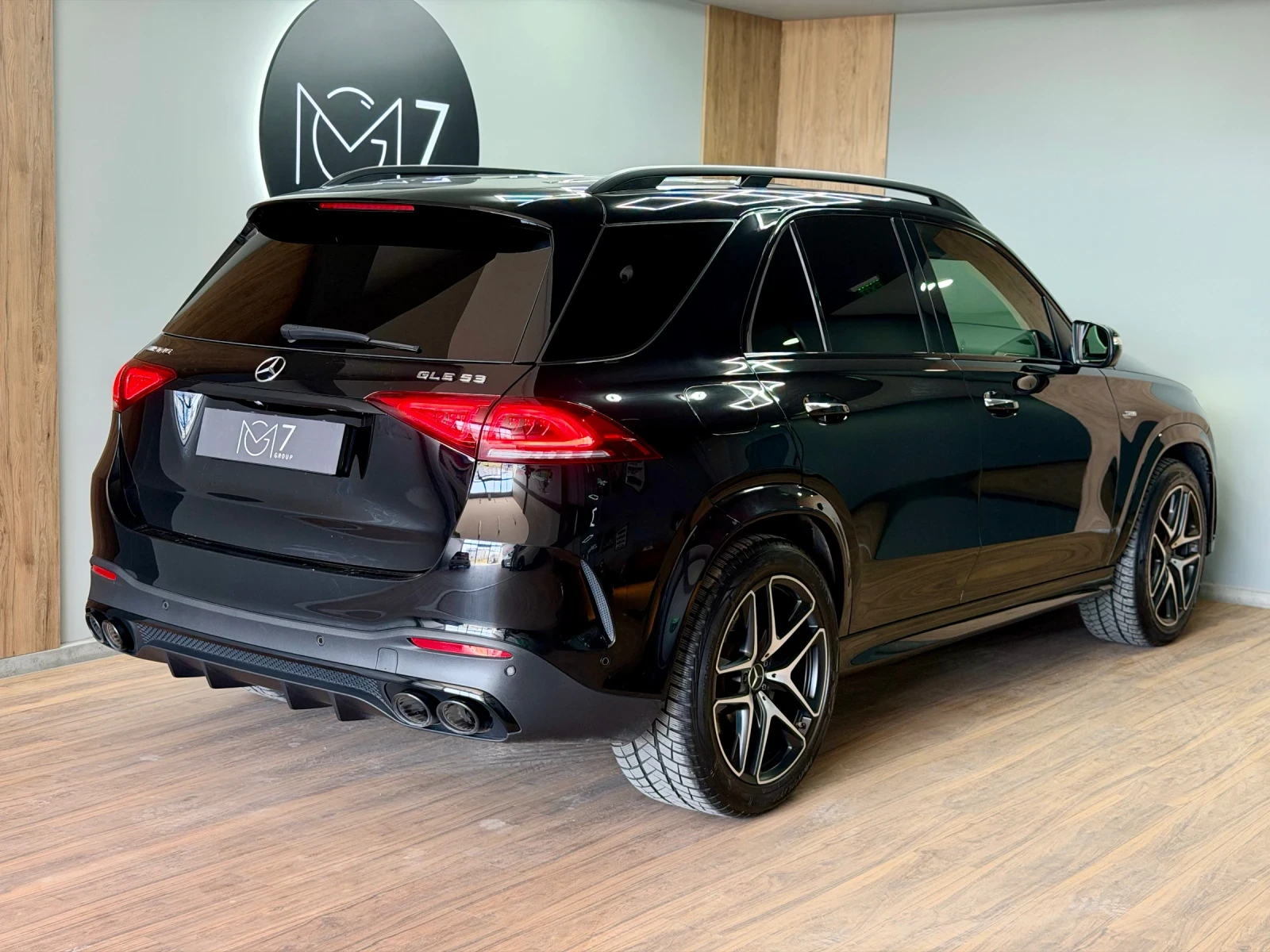 Mercedes-Benz GLE 53 4MATIC AMG 1-ви Собственик НОВ от Силвър Стар, снимка 4 - Автомобили и джипове - 53862859