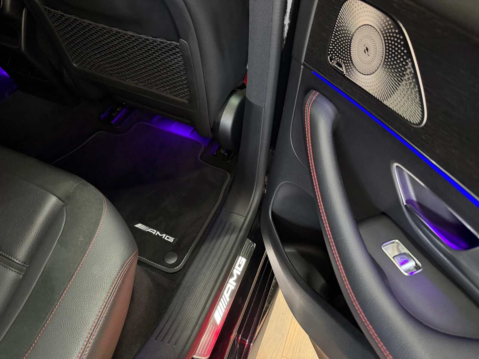 Mercedes-Benz GLE 53 4MATIC AMG 1-ви Собственик НОВ от Силвър Стар, снимка 14 - Автомобили и джипове - 53862859