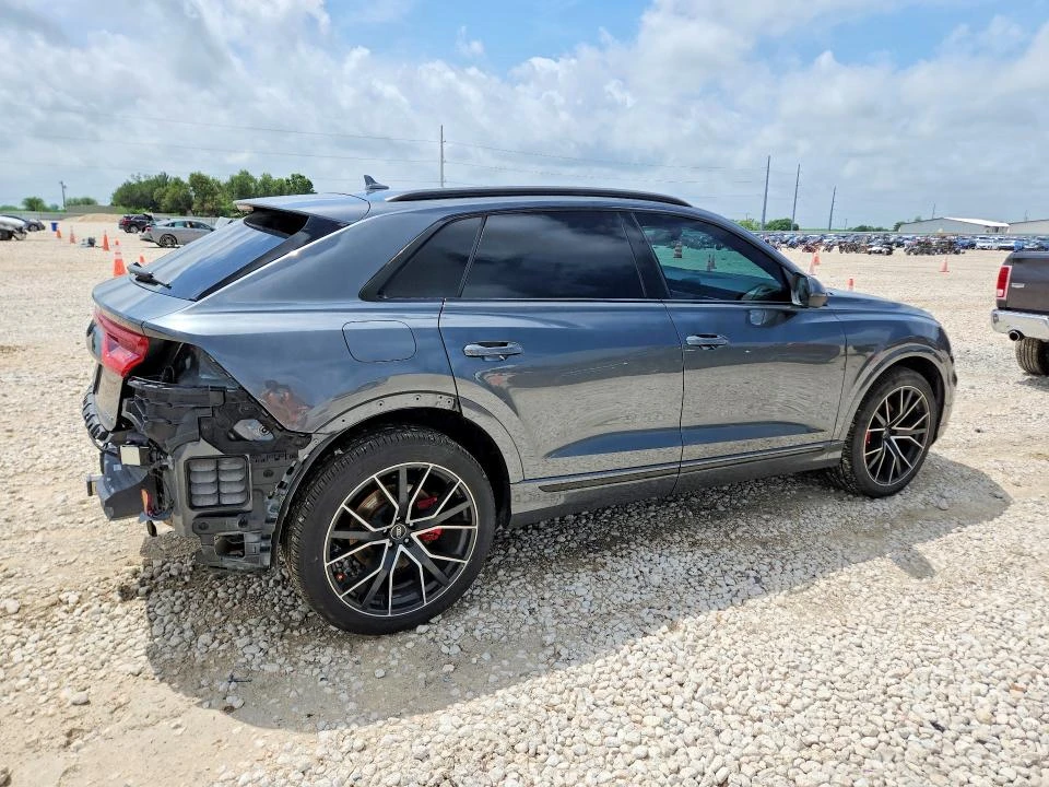 Audi Q8 PREMIUM PLUS S-LINE| MATRIX| DISTRONIC| BANG&OLUFS, снимка 6 - Автомобили и джипове - 54705628